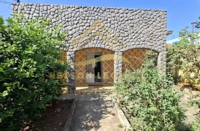 Excelente casa no colubandê perto do colégio odete são paio