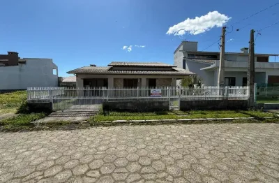 Casa com 3 dormitórios à venda por r$ 550.000,00 - erechim - balneário arroio do silva/sc