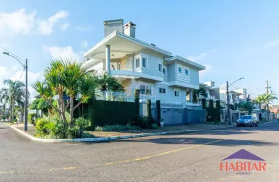 Casa à venda na Rua Grécia, 15, Moinhos De Vento, Canoas