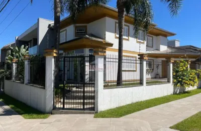 Casa com 3 quartos à venda na Rua Suíça, 670, Moinhos De Vento, Canoas