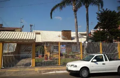 Casa com 3 quartos à venda na Rua Latino Coelho, 575, Estância Velha, Canoas