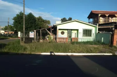 Casa em avenida comercial  de esquina na rua alexandre de gusmão estância velha