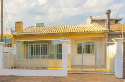 Casa com 3 quartos à venda na Rua Nova Iorque, 419, Mato Grande, Canoas