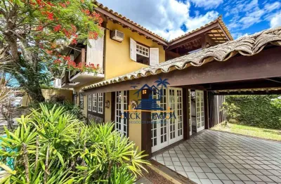 Casa com 3 dormitórios, 160 m² - venda por R$ 1.400.000 ou aluguel por R$ 6.250/mês - Centro - São Pedro da Aldeia/RJ