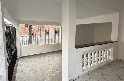 Casa térrea para locaçao vila aparecida , proximo ao centro !
