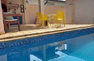 Casa  assobradada  à venda  no jardim  europa ,zona sul da cidade !