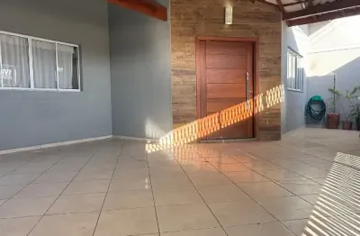 Casa térrea para locação com 3 dormitórios no bairro vista alegre