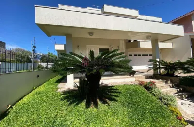 Casa semimobiliada para venda e aluguel no centro de farroupilha