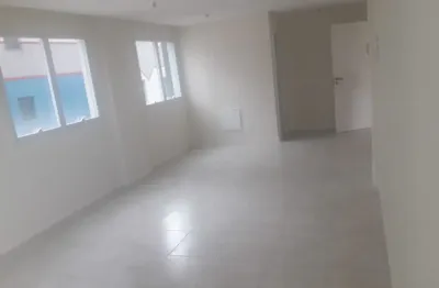 Sala comercial nova à venda em florianópolis! a uma quadra da beira mar norte!