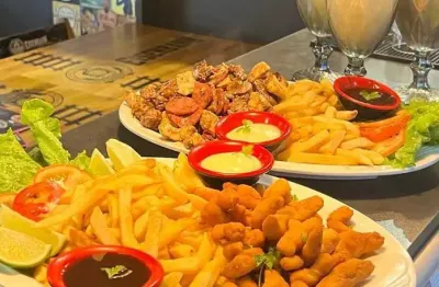 Restaurante na quadra do mar à venda! faturando no centro! parcela!
