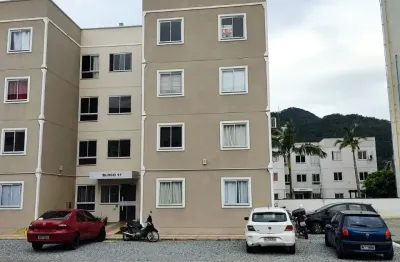 Apartamento (2 quartos e 1 vaga) no rio pequeno em camboriú! semi-mobiliado!