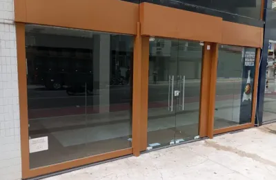 Loja para locação na av. brasil! perfeita localização no centro!
