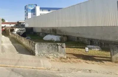 Terreno à venda no centro de camboriú! excelente localização!