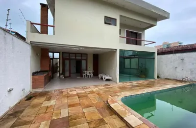 Casa alto padrão para venda em itanhaém, centro, 4 dormitórios, 3 suítes, 4 banheiros, 2 vagas