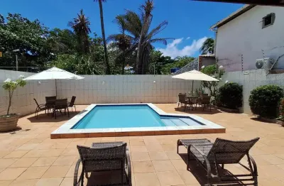 Excelente village 2/4, nascente, localização privilegiada à poucos passos do mar