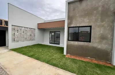 Casa térrea, 2 qts c suíte em condomínio fechado no parque das árvores - parnamirim