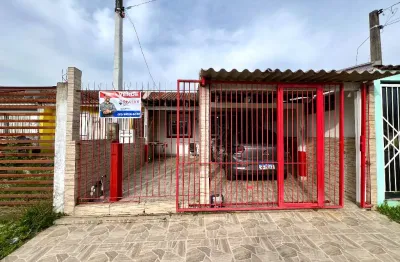 Casa térrea com 60m2 de 2 dormitórios e garagem coberta em esteio!!!