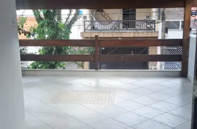 Sobrado 3 dormitórios e 2 vagas no assunção, a poucos metros do sacolão saúde