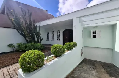 Casa  ampla no bairro assunção com 3 dormitórios, 4 banheiros, jardim e quintal amplo