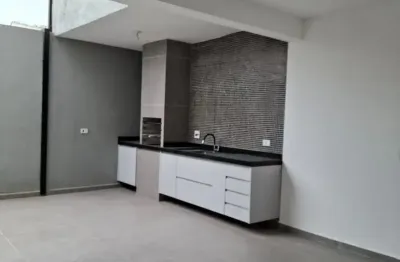 Sobrado  Com Área Gourmet Nova Petrópolis | 237m² | 3 Suítes | 4 Vagas