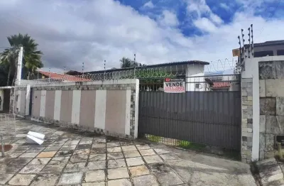 Casa ampla com 3 suítes à venda – lado da sombra | excelente localização