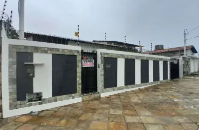 Casa ampla com 3 suítes à venda – lado da sombra | excelente localização