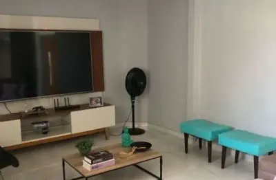 Linda casa duplex à venda no condomínio parnamirim gardens!