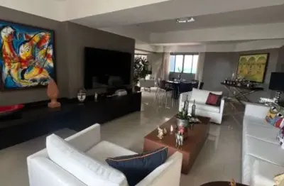 Apartamento com 4 dormitórios à venda, 205 m² por R$ 900.000,00 - Petrópolis - Natal/RN