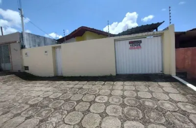 Casa com 3 quartos à venda na Rua Cristal de Rocha, 484, Lagoa Nova, Natal