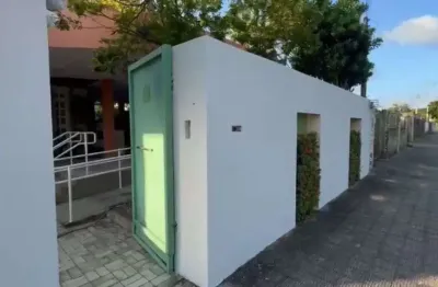 Casa comercial com 6 salas para alugar na Rua Professor Antônio Henrique de Melo, 2046, Capim Macio, Natal