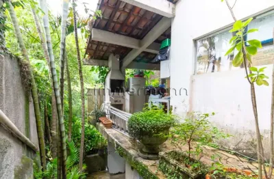 Casa com 3 quartos à venda na rua maria vidal, --, sumaré, são paulo, 297 m2 por r$ 1.800.000