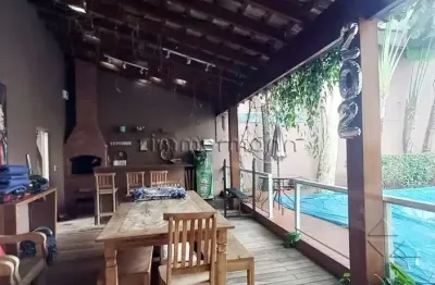 Casa com 3 quartos à venda na rua duarte da costa, --, alto da lapa, são paulo, 220 m2 por r$ 2.100.000