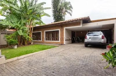 Casa com 3 quartos à venda na praça doutor joão guilherme flocke, --, vila madalena, são paulo, 250 m2 por r$ 3.192.000