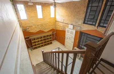 Casa com 2 quartos à venda na rua paraguassu, --, pacaembu, são paulo, 220 m2 por r$ 1.300.000