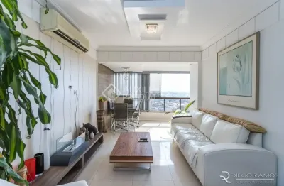 Cobertura com piscina privativa, vista panorâmica e infraestrutura completa!