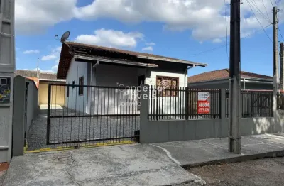 Casa com 2 quartos para alugar na Vila Nova, Joinville 
