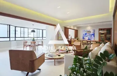 Apartamento exclusivo com vista mar deslumbrante | 242m² | 3 suítes + home theater | reformado | 3 vagas | alto padrão | 2 dependências | lavabo