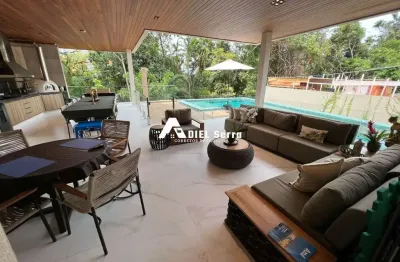 Alphaville 1 salvador - porteira fechada - lote 875,47m² - área construída 788m² - 4 suítes - 7 banheiros - sauna - - adega - energia solar - 6 vagas