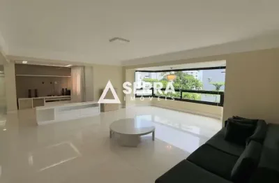 Apartamento | 212 m² | 4 quartos sendo 2 suítes | reformado | varanda incorporada | 2 vagas | total infraestrutura