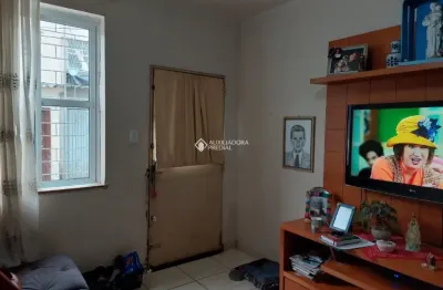 Apartamento 3 quartos térreo com pátio no bairro iapi com garagem