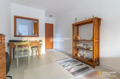 Apartamento com 66 m² de área privativa, composto por 2 dormitórios