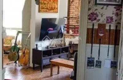 Apartamento com 3 quartos à venda na Avenida Protásio Alves, 3277, Petrópolis, Porto Alegre