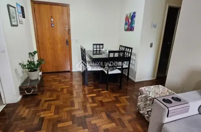 Apartamento com 3 quartos à venda na Avenida Coronel Lucas de Oliveira, 2437, Petrópolis, Porto Alegre