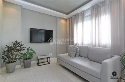 Apartamento de 2 quartos com 1 vaga à venda no bairro passo da areia em porto alegre