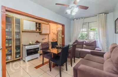 Apartamento em petrópolis com 2 quartos amplos e 1 vaga privativa