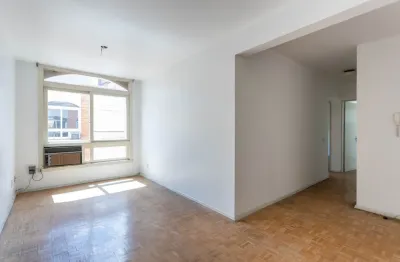 Amplo e ensolarado apartamento à venda no coração do boa vista – porto alegre