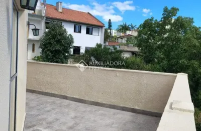 Bairro medianeira, essa propriedade possui 94,7 m² de área privativa e 109,39 m² de área total.