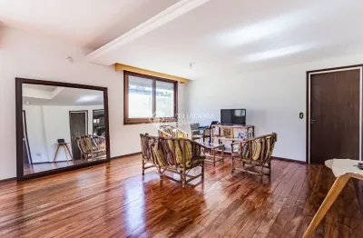Sol e espaço: seu apartamento de 3 dormitórios com 124m² espera por você!