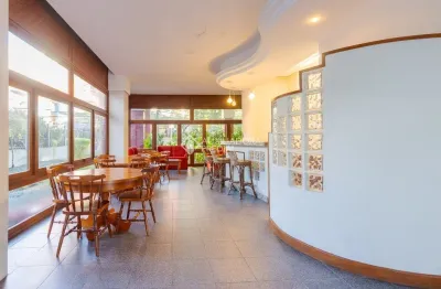 Apartamento de 2 quartos de alto padrão no bela vista: lareira, churrasqueira e próximo à encol!