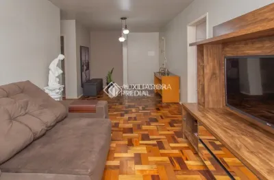 Apartamento 2 quartos com sol da tarde e baixo custo condominial na av. baltazar de oliveira garcia